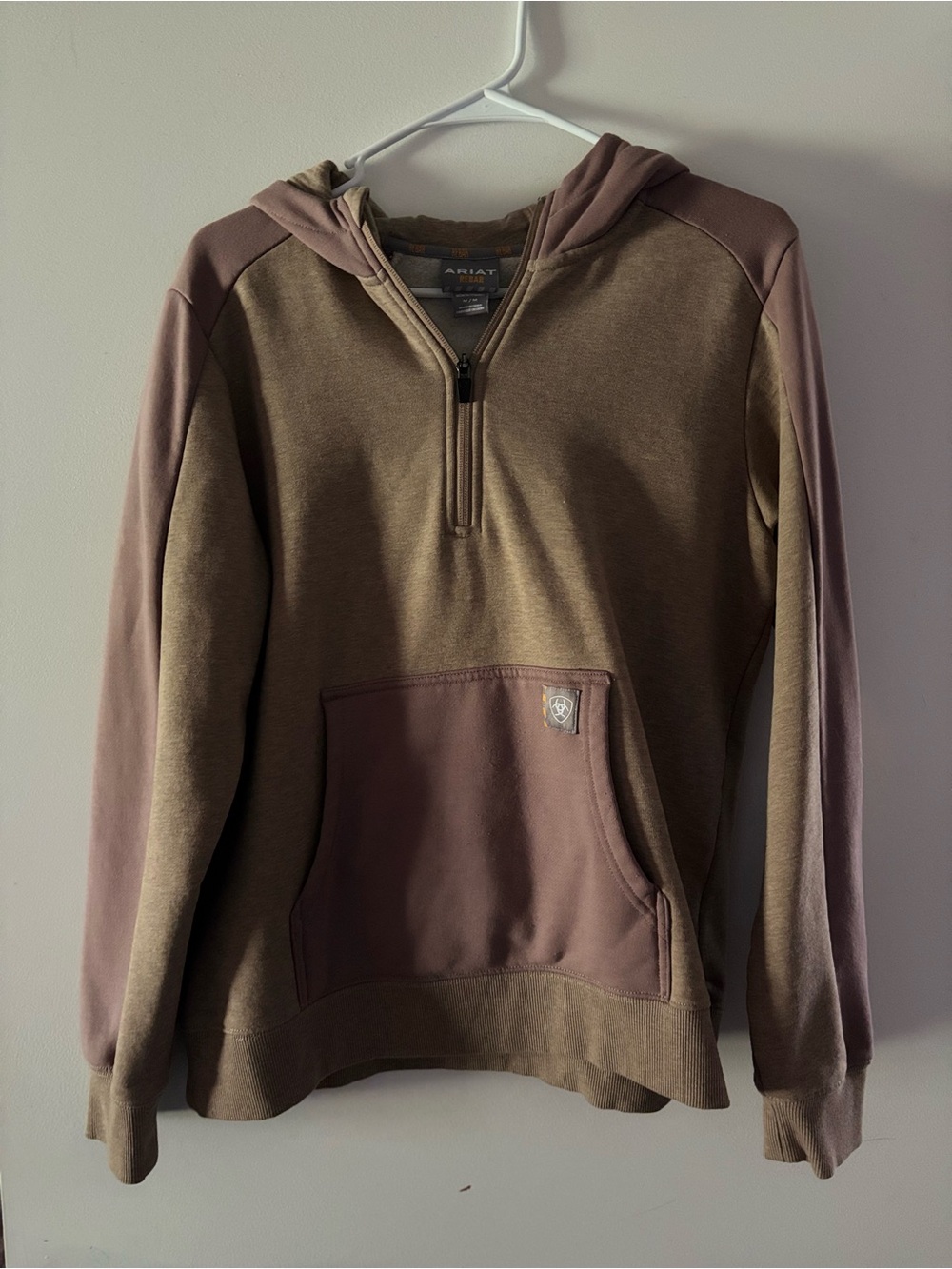 Ariat Women’s 1/4 Zip Hooded Sweatshirt